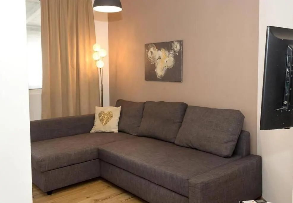 Modern Bright Apartment Close To City Center And Grand Mall Varna