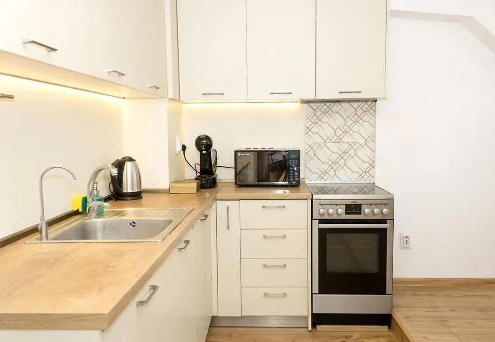 Modern Bright Apartment Close To City Center And Grand Mall Varna